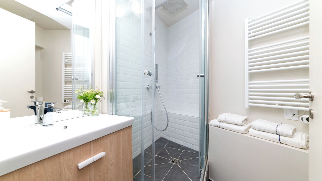 Photo of Bathroom in Quartier de l'Ecole-Militaire