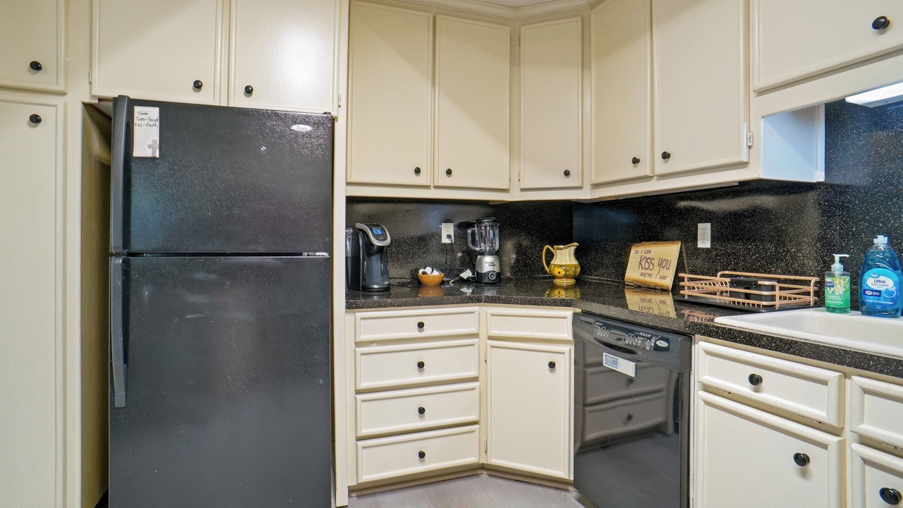 Photo of Kitchen in Westworth Village