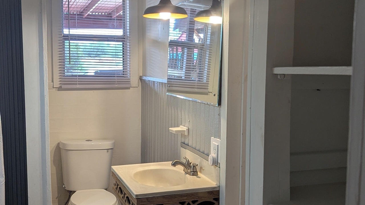 Photo of Bathroom in Dragoon