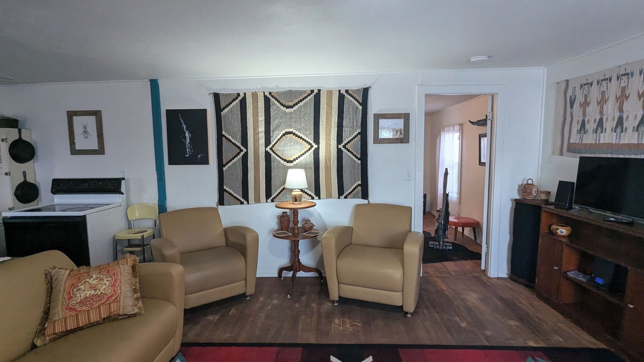 Photo of Livingroom in Dragoon