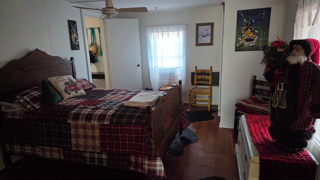 Photo of Bedroom in Dragoon