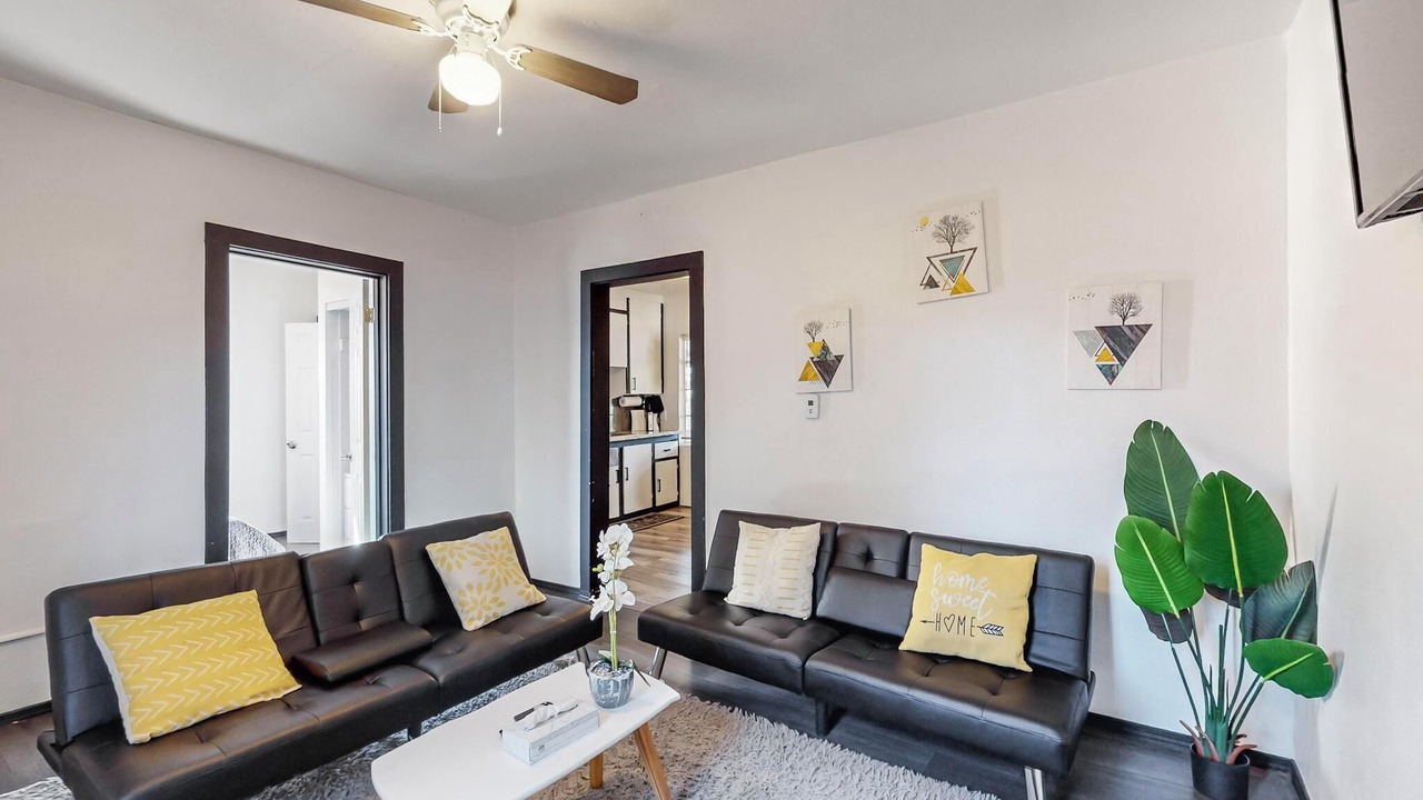 Photo of Livingroom in Albuquerque