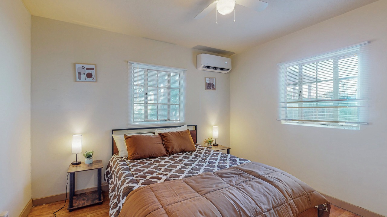 Photo of Bedroom in Albuquerque
