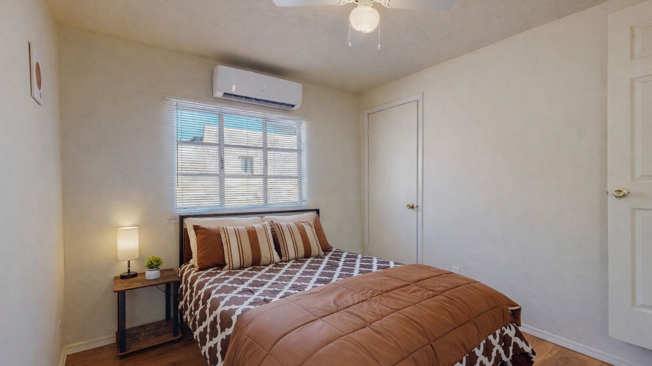 Photo of Bedroom in Albuquerque
