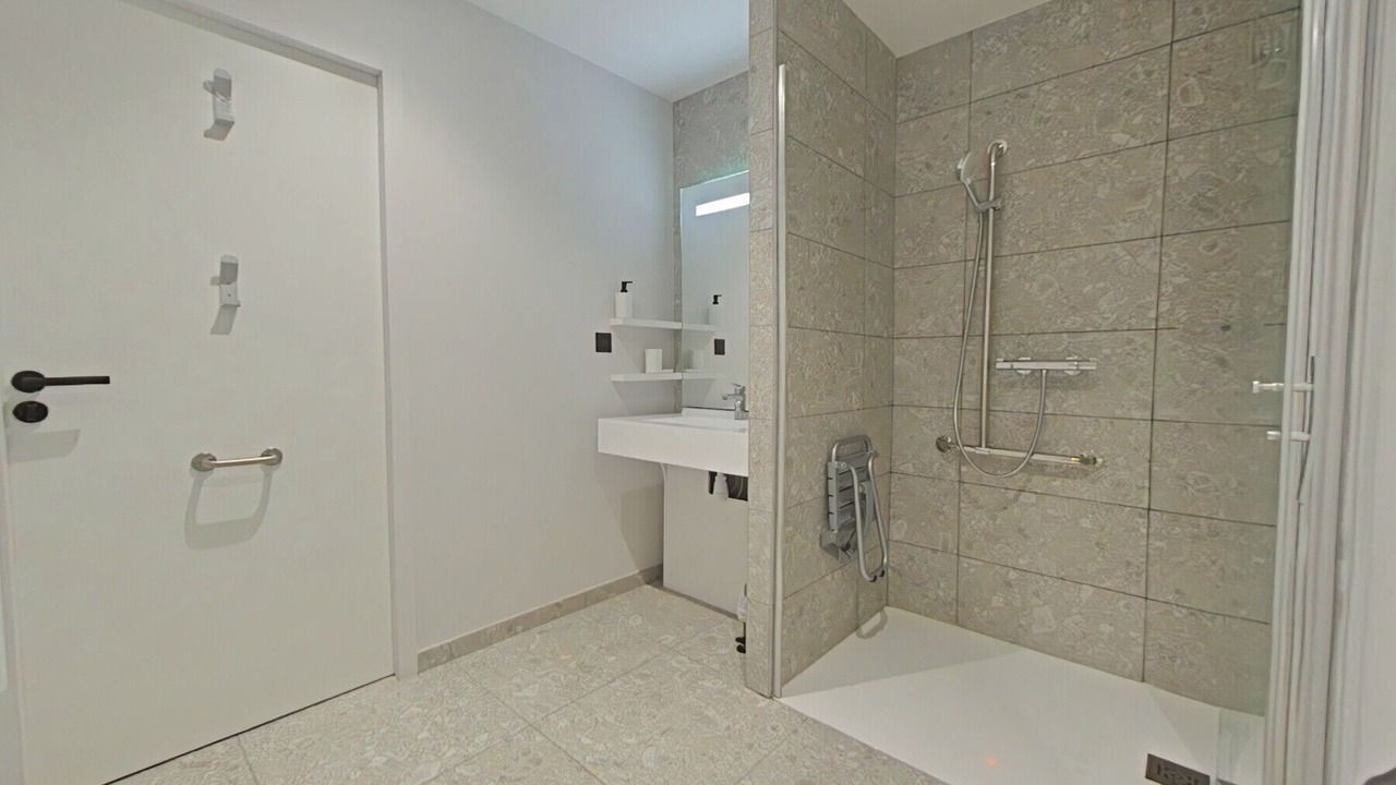 Photo of Bathroom in Chateauroux