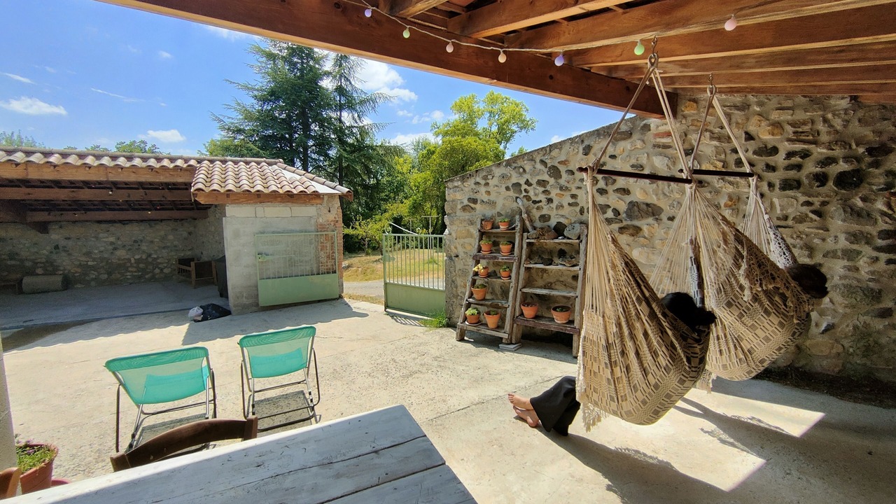 Photo of Patio Balcony in Lussas