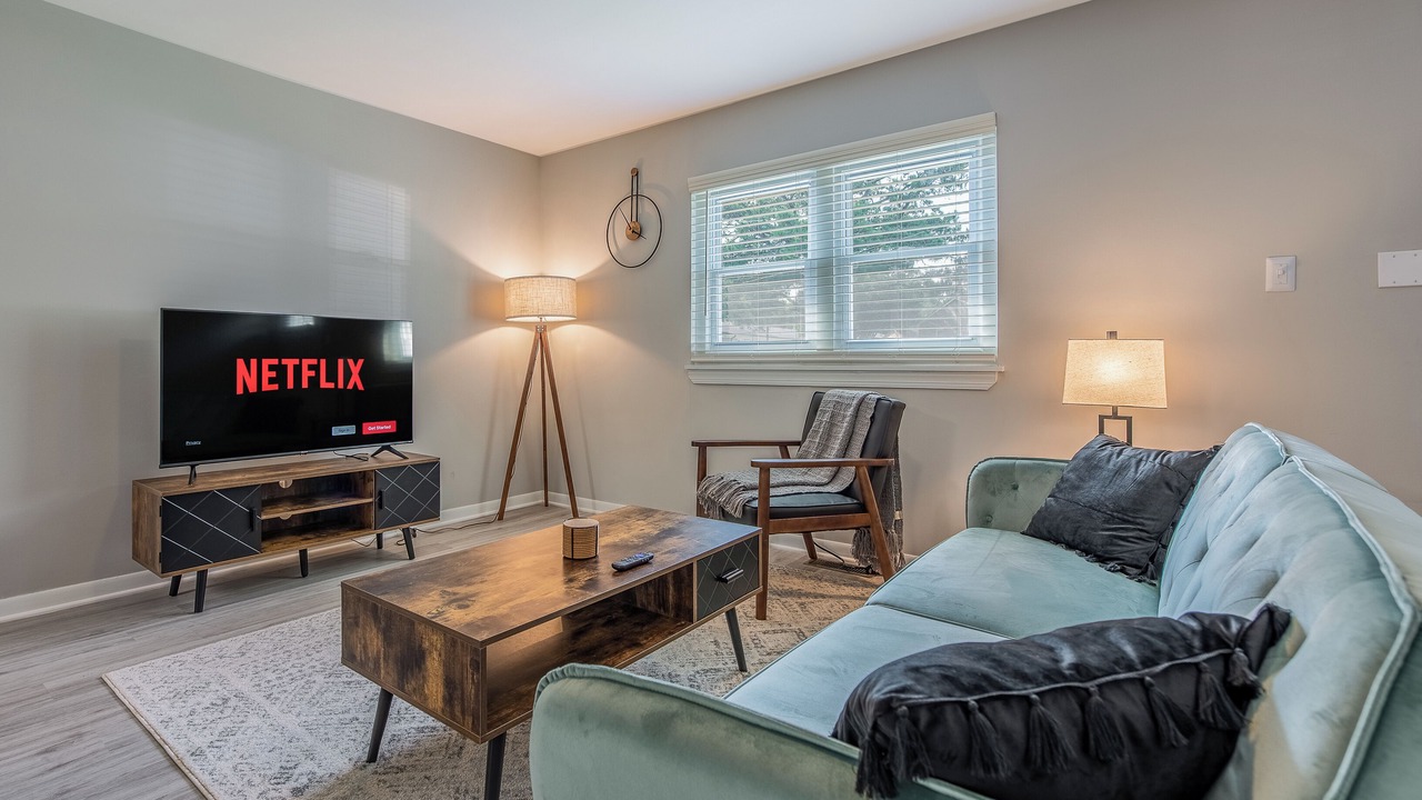 Photo of Livingroom in East Raleigh