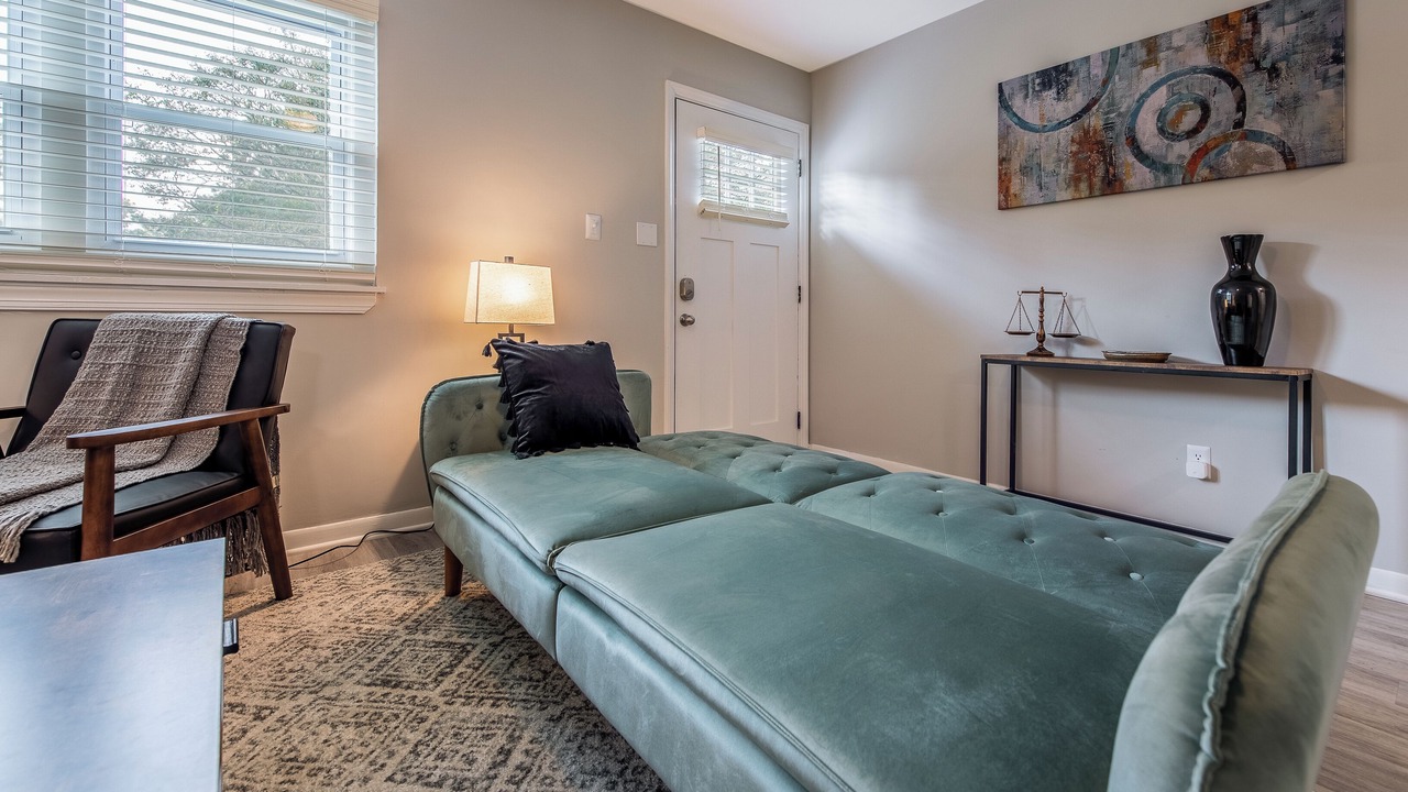 Photo of Livingroom in East Raleigh