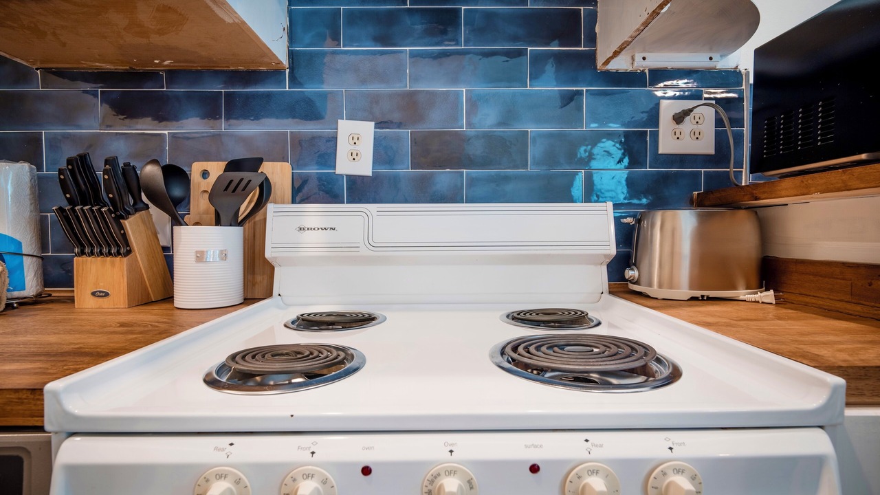 Photo of Others in Thunderbolt