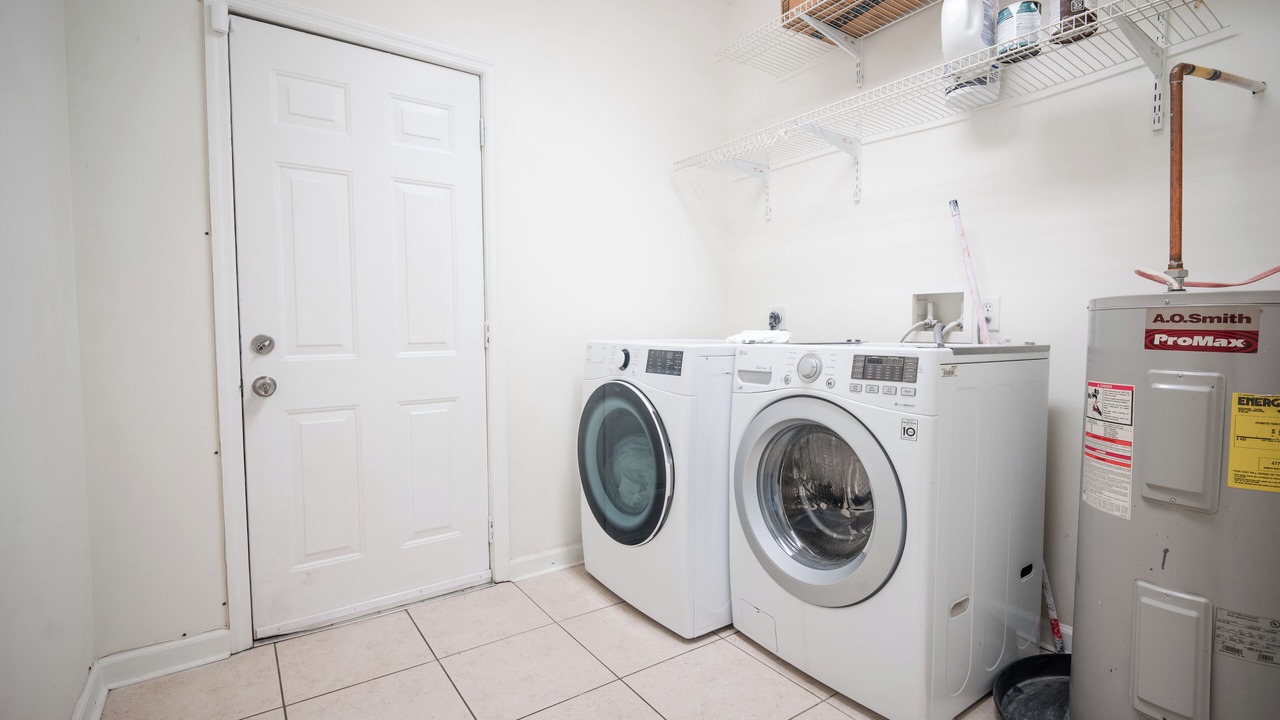 Photo of Others in Thunderbolt