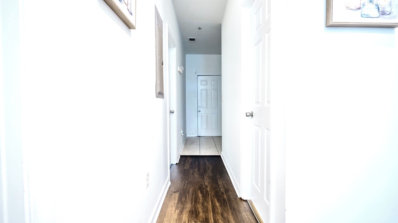 Photo of Others in Thunderbolt