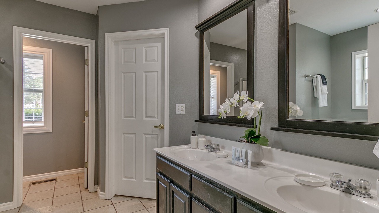 Photo of Bathroom in Jenks