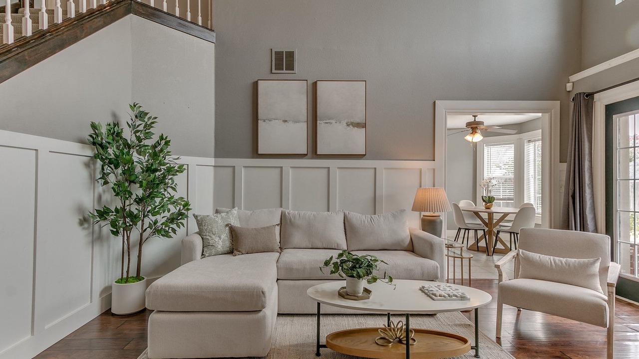 Photo of Livingroom in Jenks