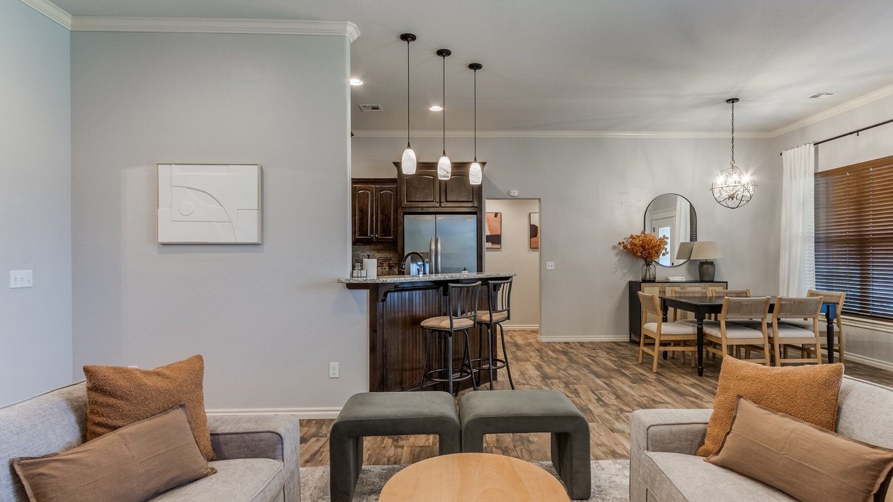 Photo of Livingroom in Midwest City