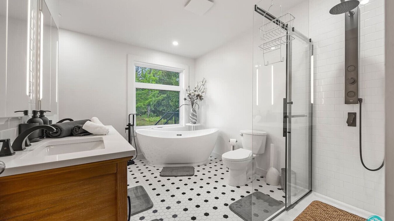 Photo of Bathroom in Blue Sea