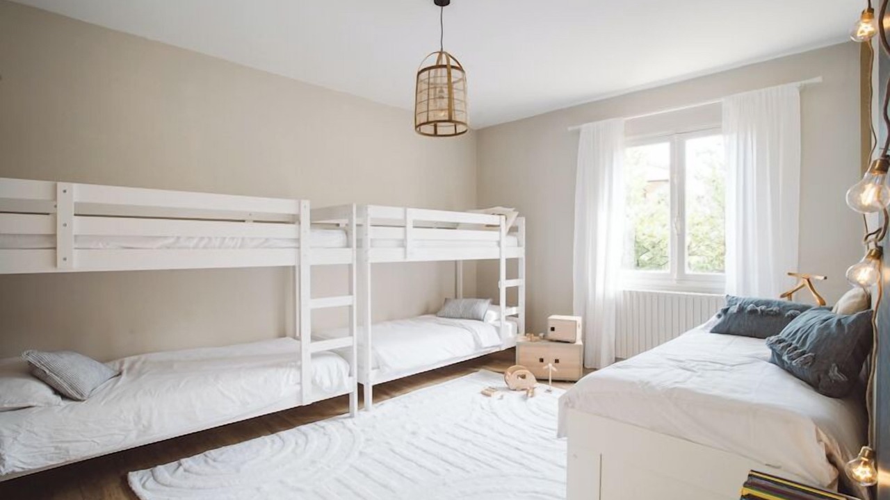 Photo of Others in Escoire