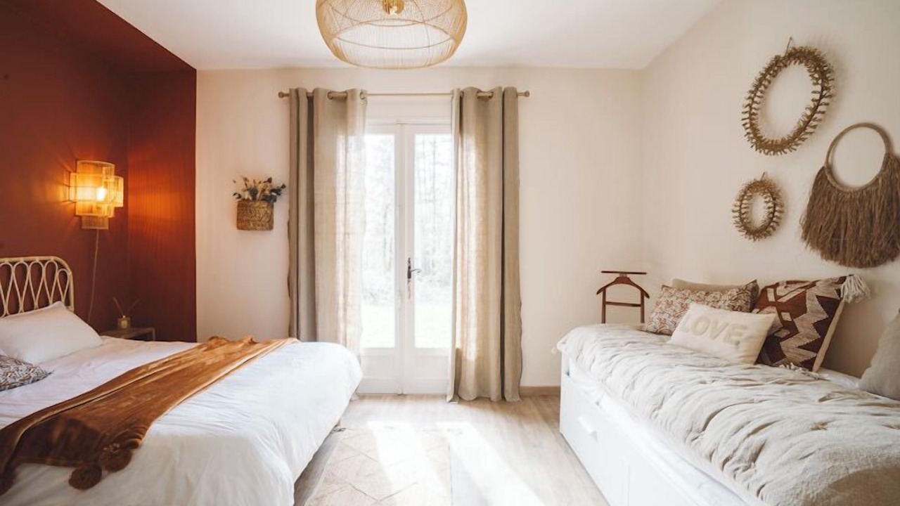 Photo of Others in Escoire