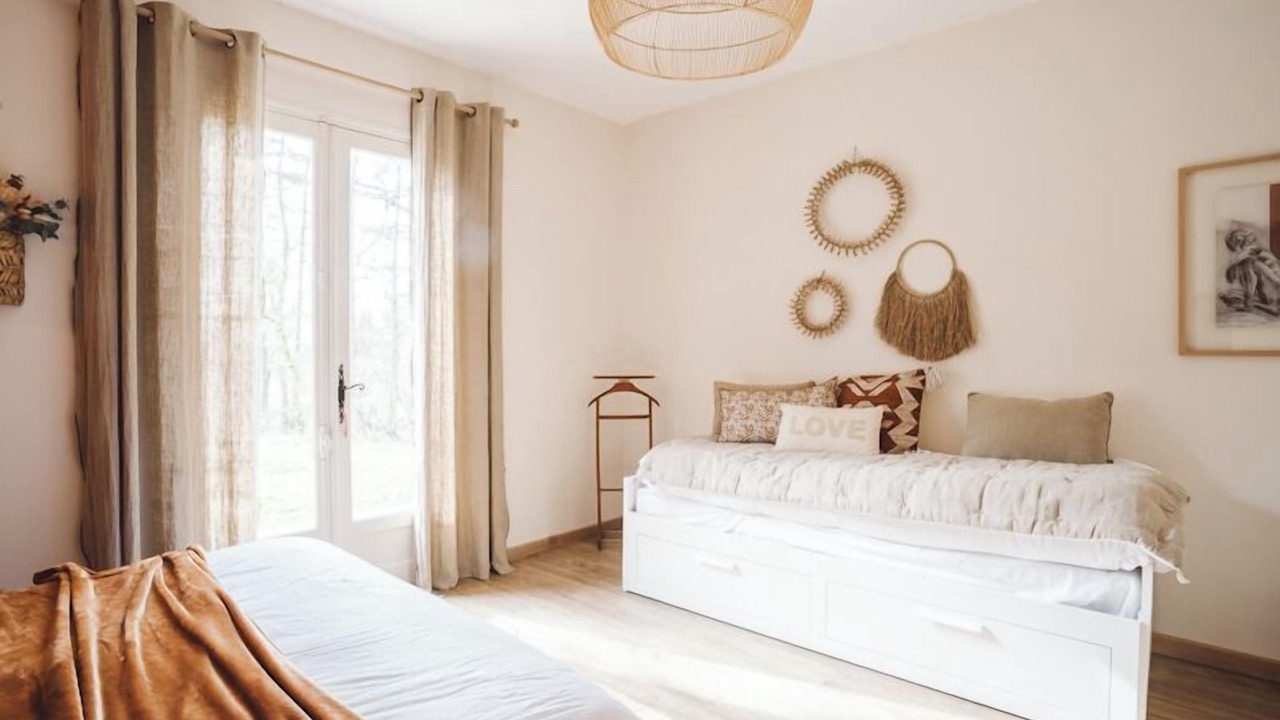 Photo of Others in Escoire