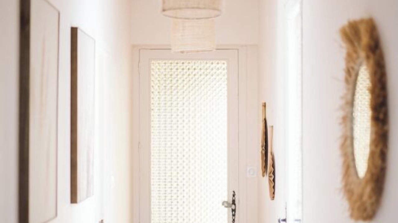 Photo of Others in Escoire