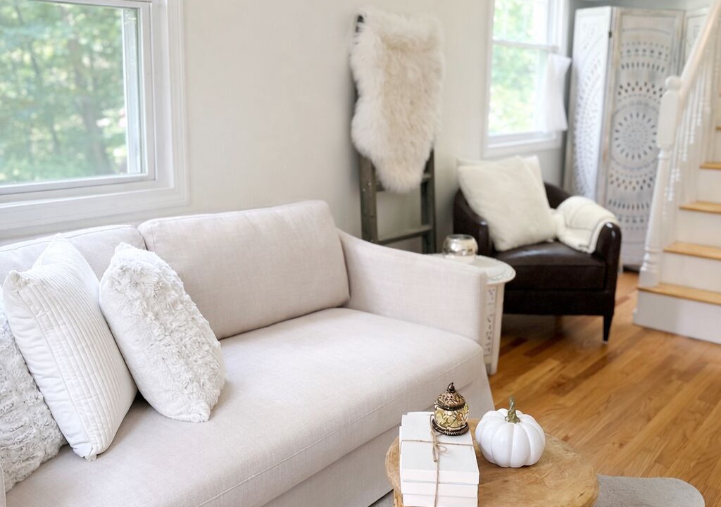 Photo of Livingroom in Brimfield