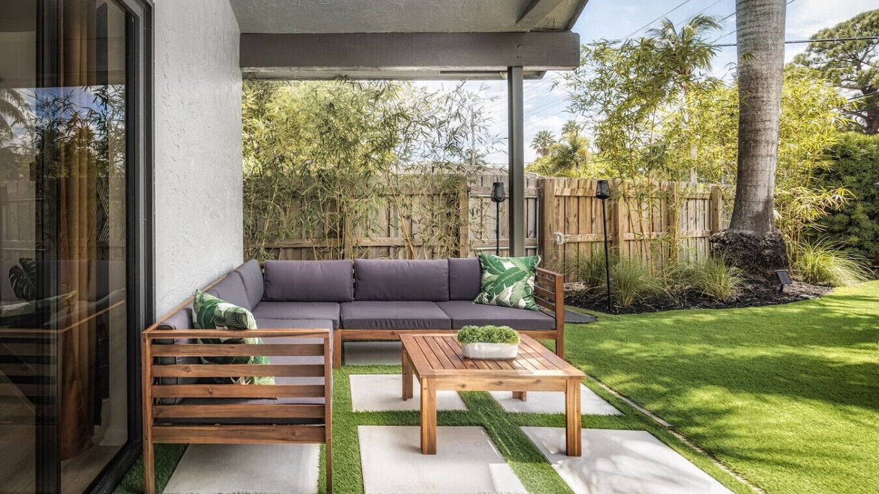 Photo of Patio Balcony in Central Corals