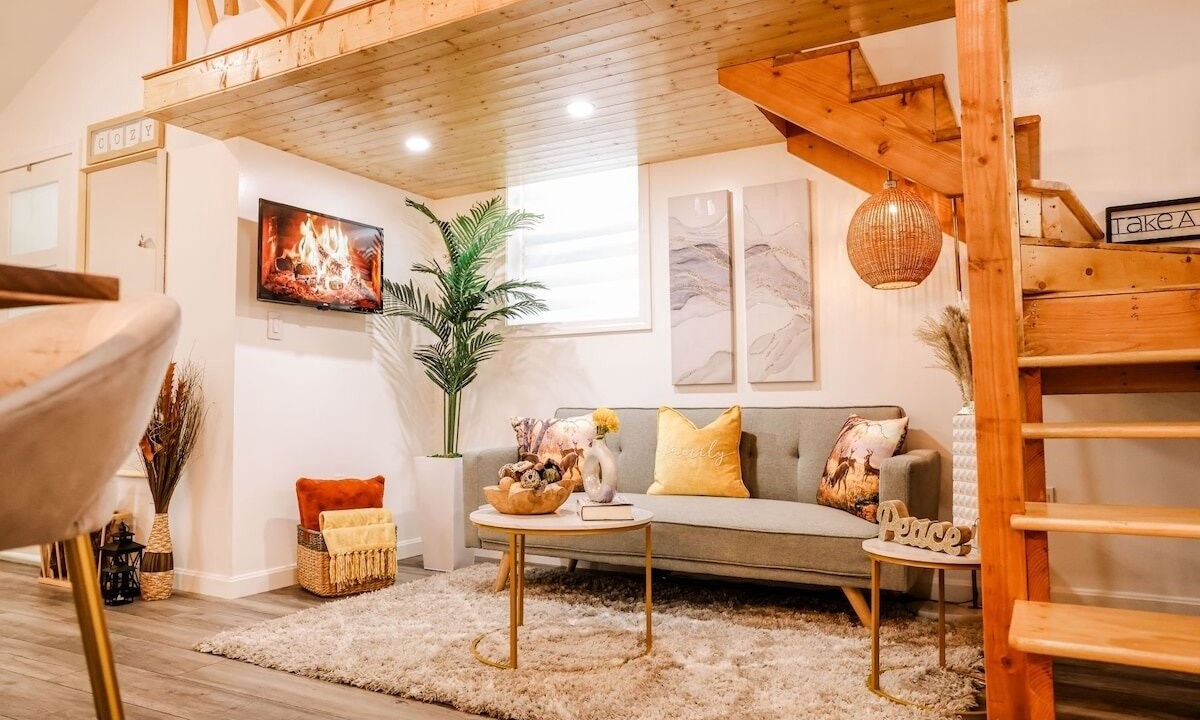 Photo of Livingroom in Mount Pleasant