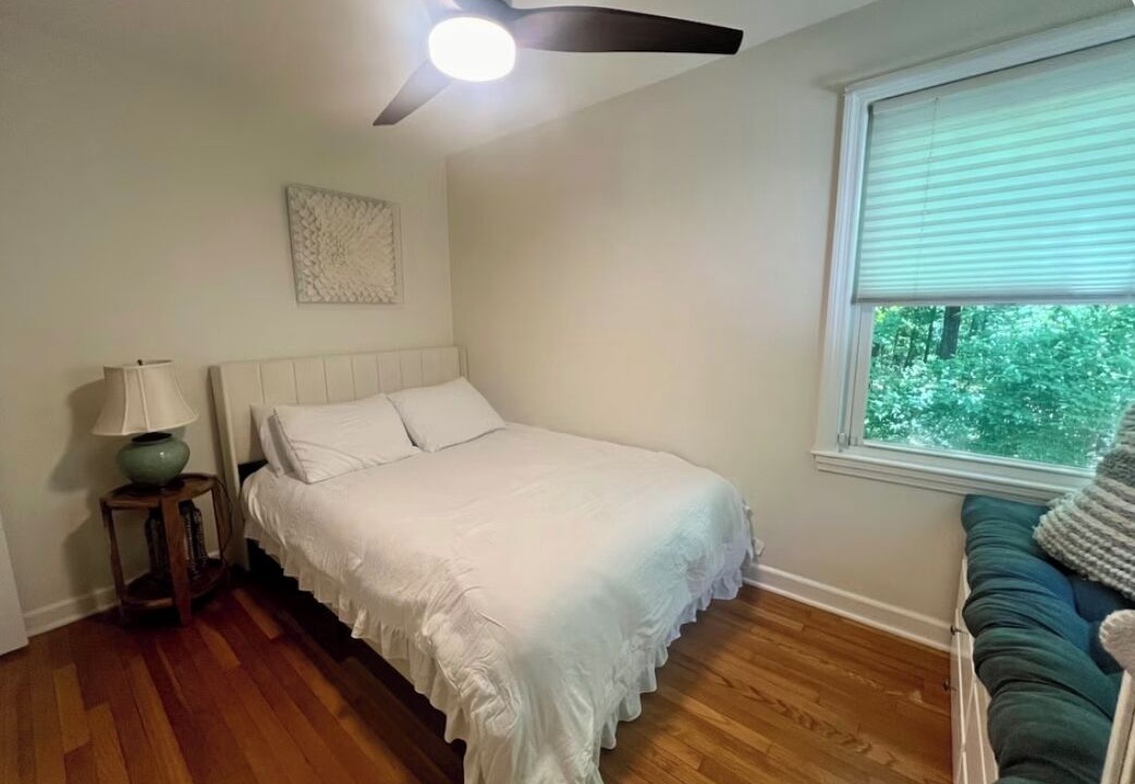 Photo of Bedroom in Brimfield