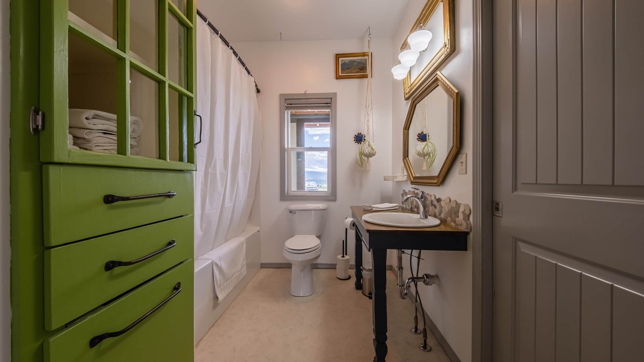 Photo of Bathroom in Eureka