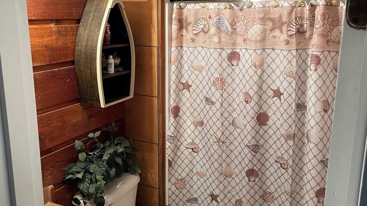 Photo of Bathroom in Riviera