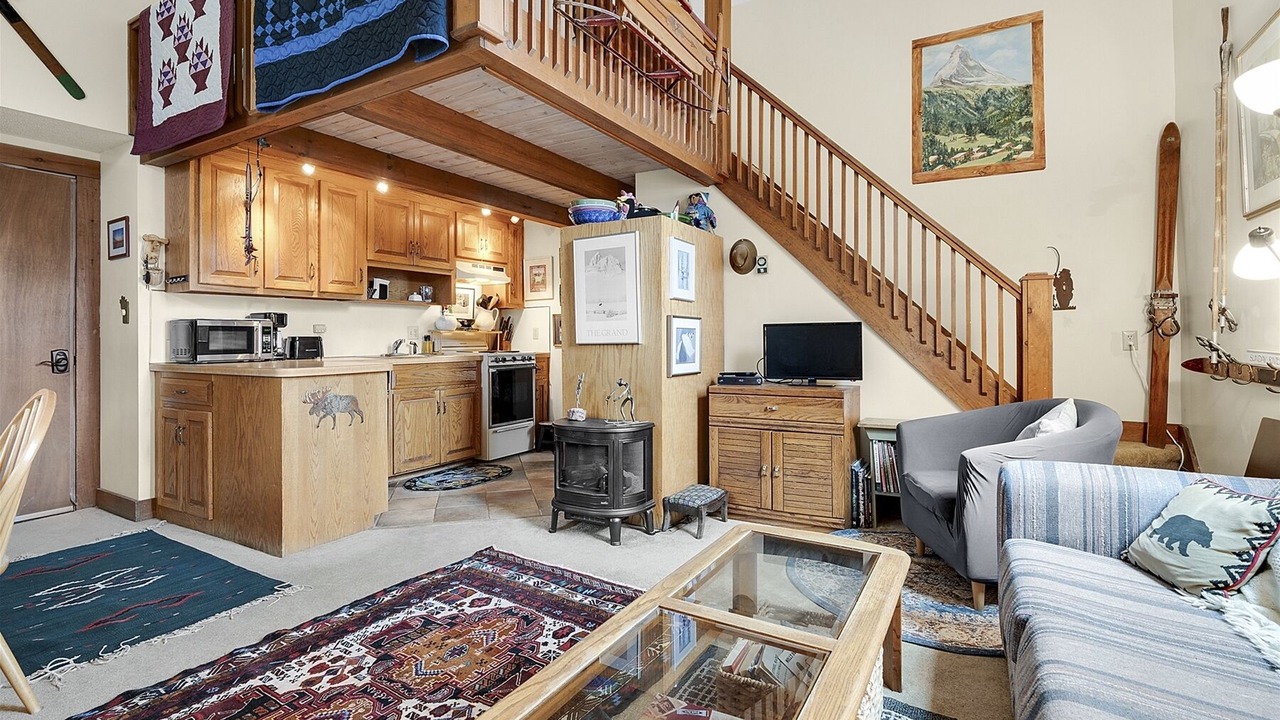 Photo of Livingroom in Bethel