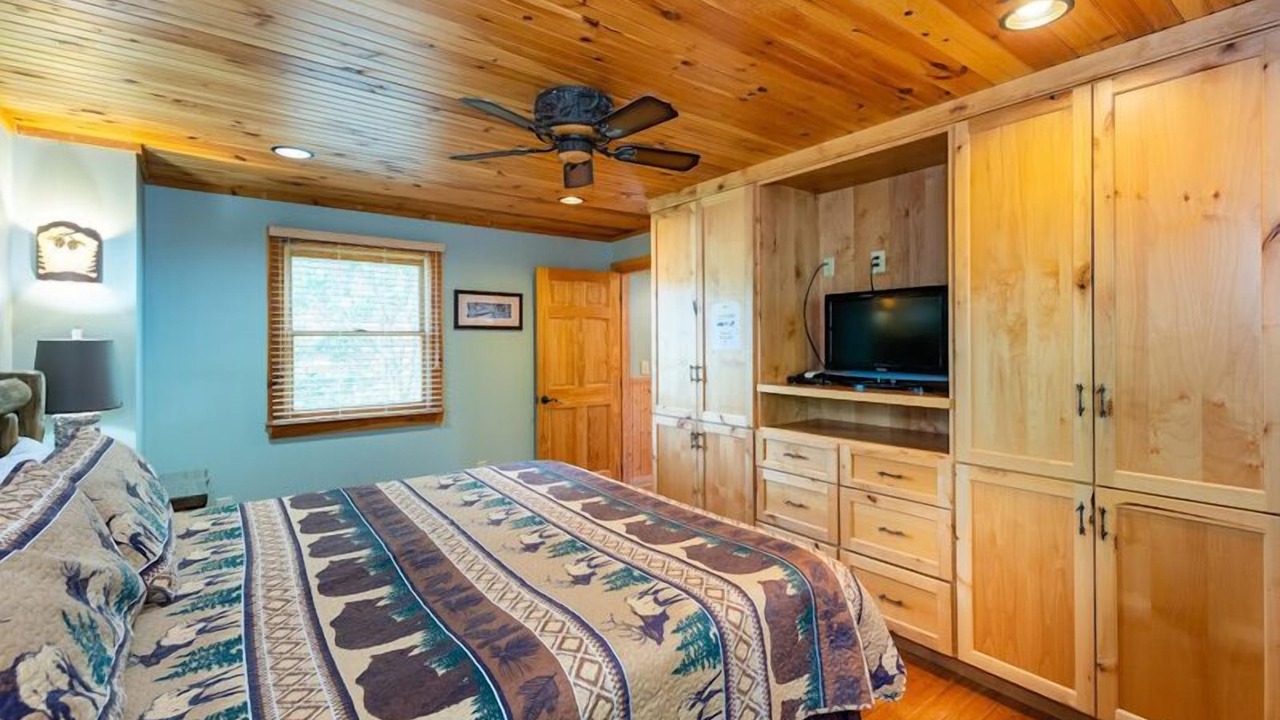 Photo of Bedroom in Vonore