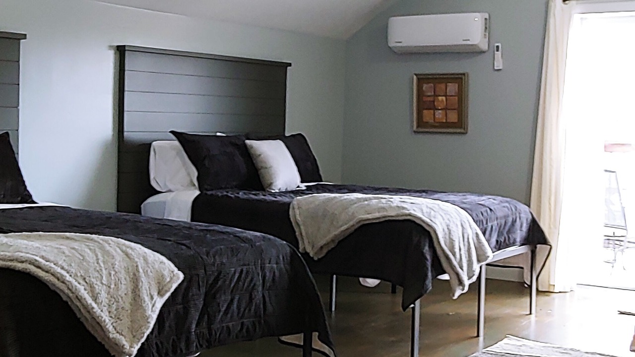 Photo of Bedroom in Hesperia