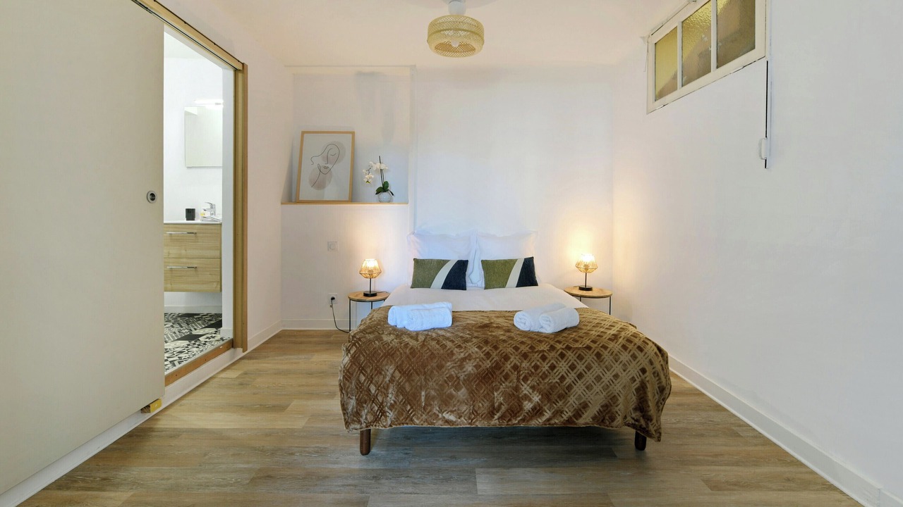 Photo of Bedroom in Laval