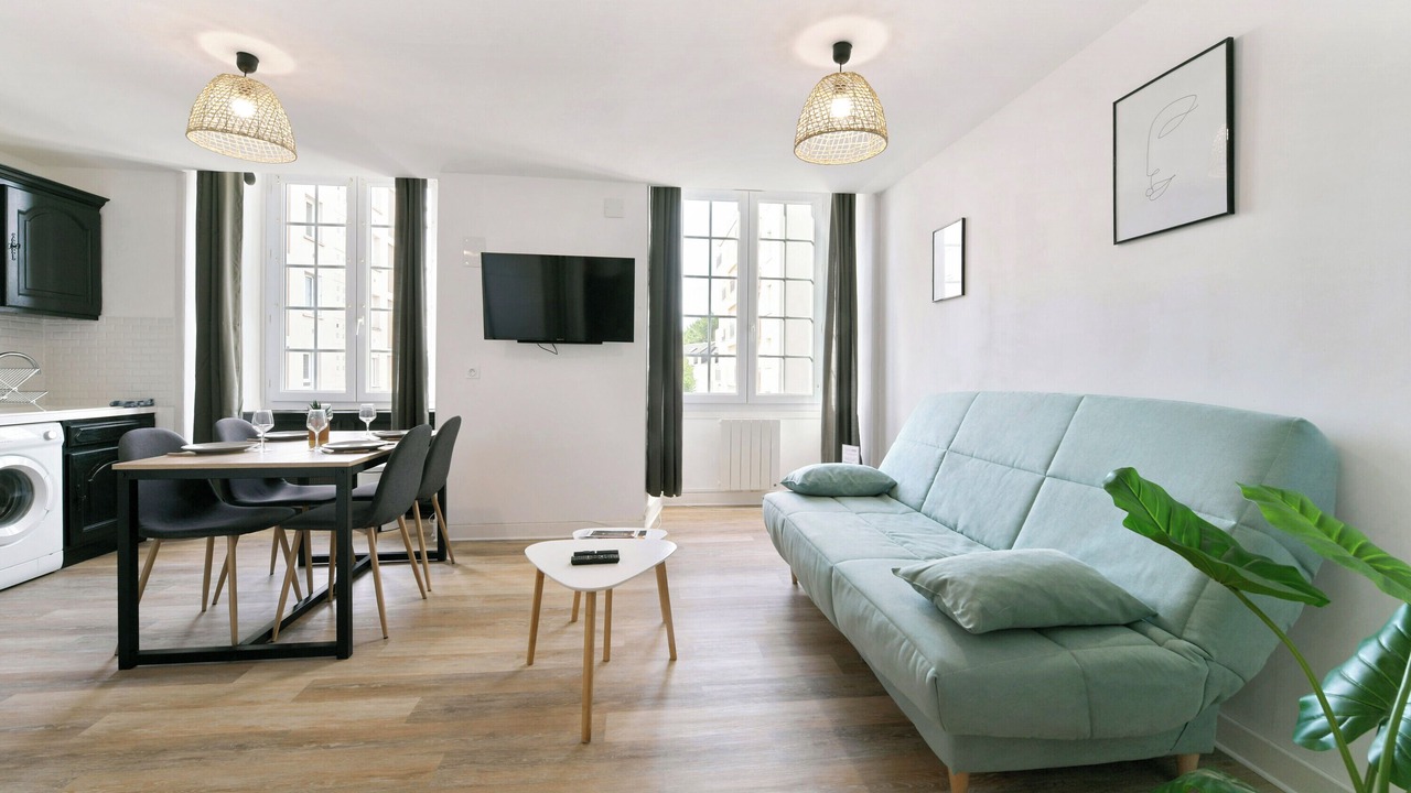 Photo of Livingroom in Laval