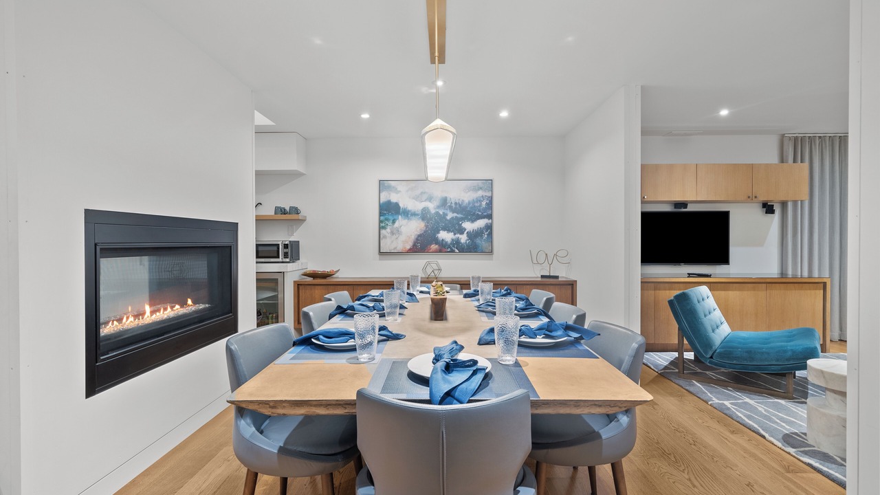 Photo of Livingroom in Rolando Park