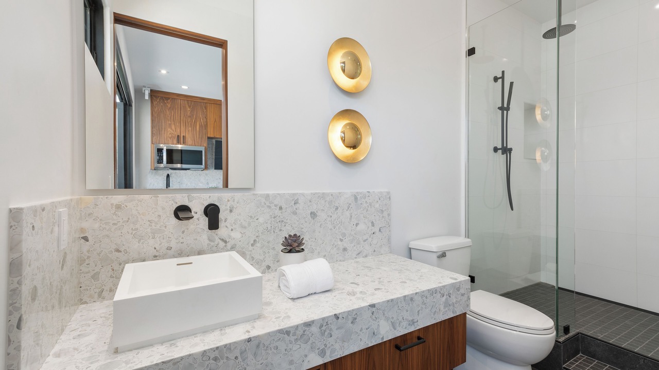 Photo of Bathroom in Rolando Park