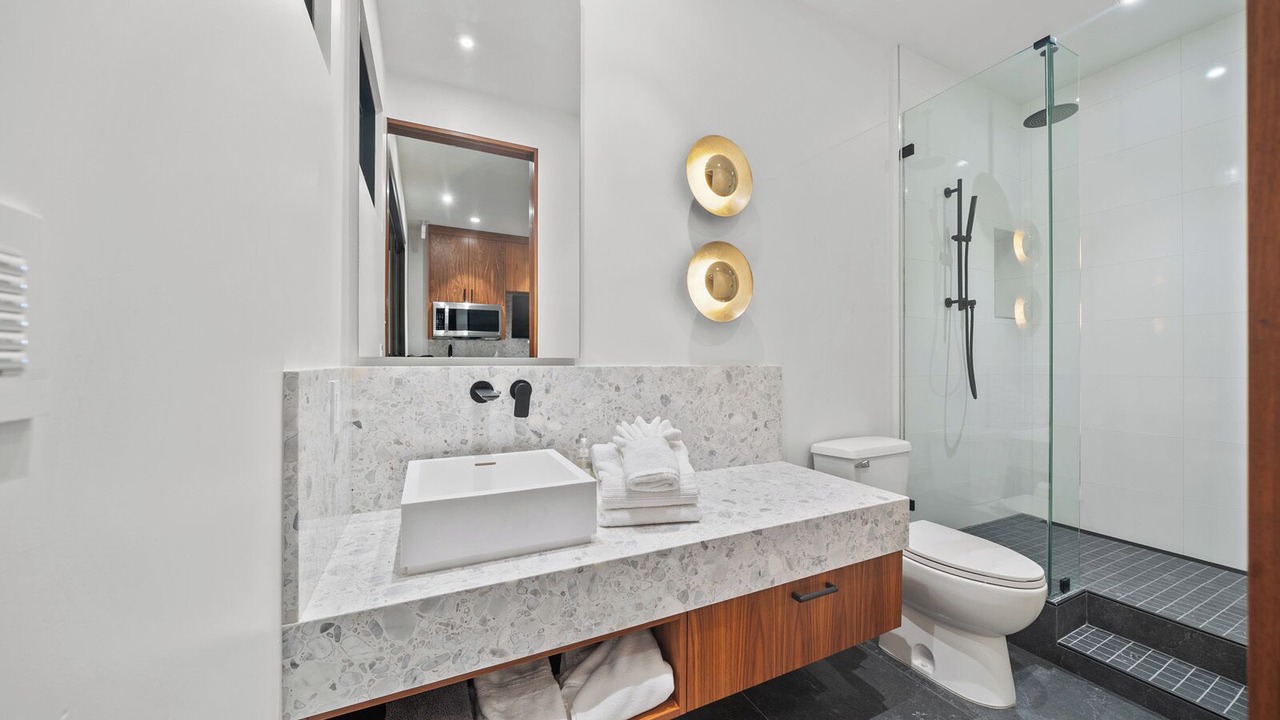 Photo of Bathroom in Rolando Park