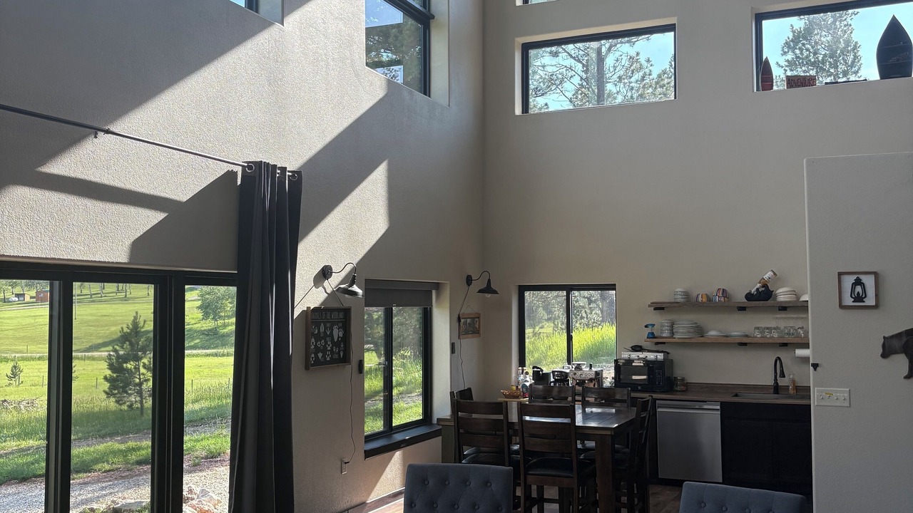 Photo of Livingroom in Lead