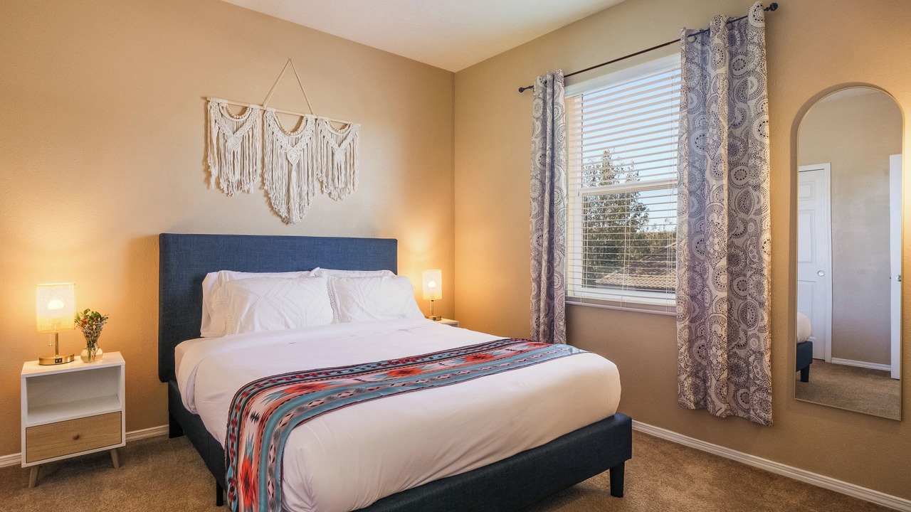 Photo of Bedroom in Paradise Hills Civic