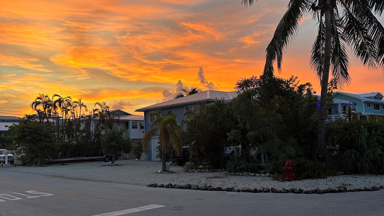 Photo of Outdoor in Breezeswept Beach Estates