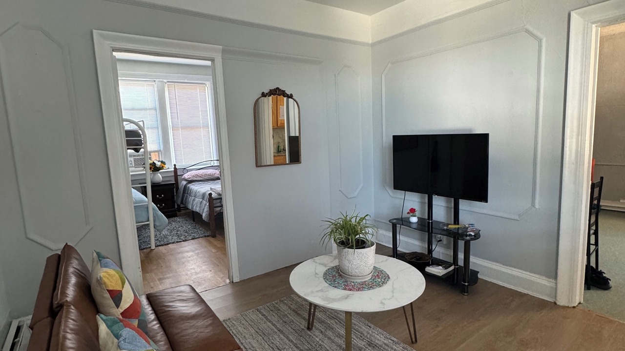 Photo of Livingroom in West New York