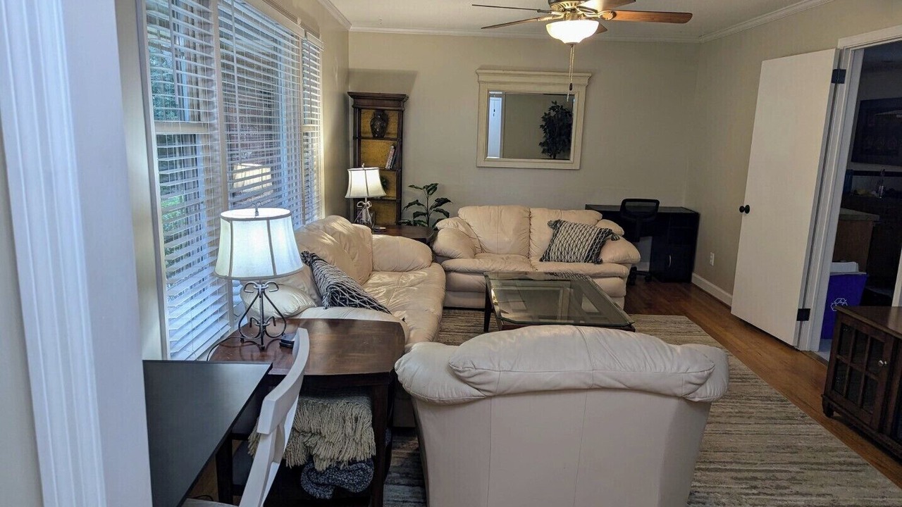 Photo of Livingroom in Columbia