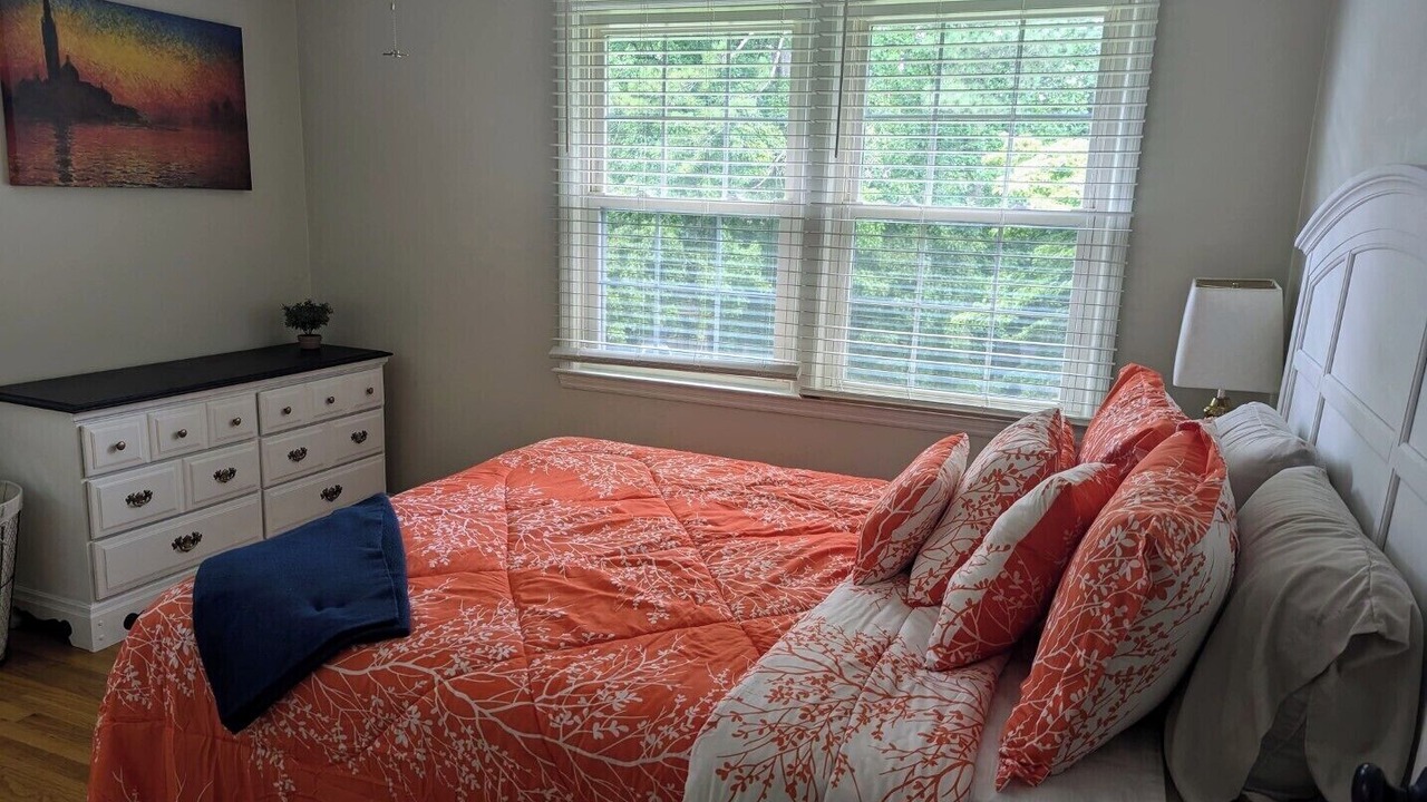 Photo of Bedroom in Columbia