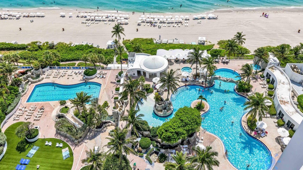 Photo of Others in Sunny Isles Beach