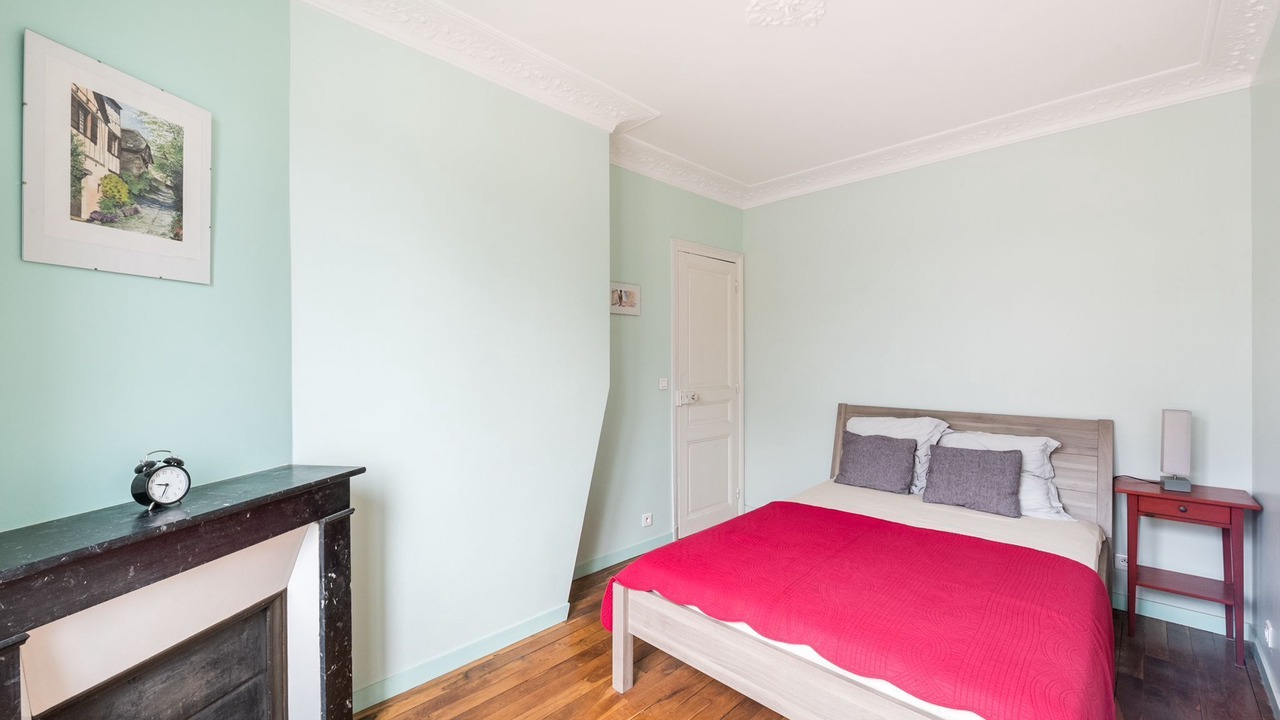 Photo of Bedroom in Silly-Gallieni