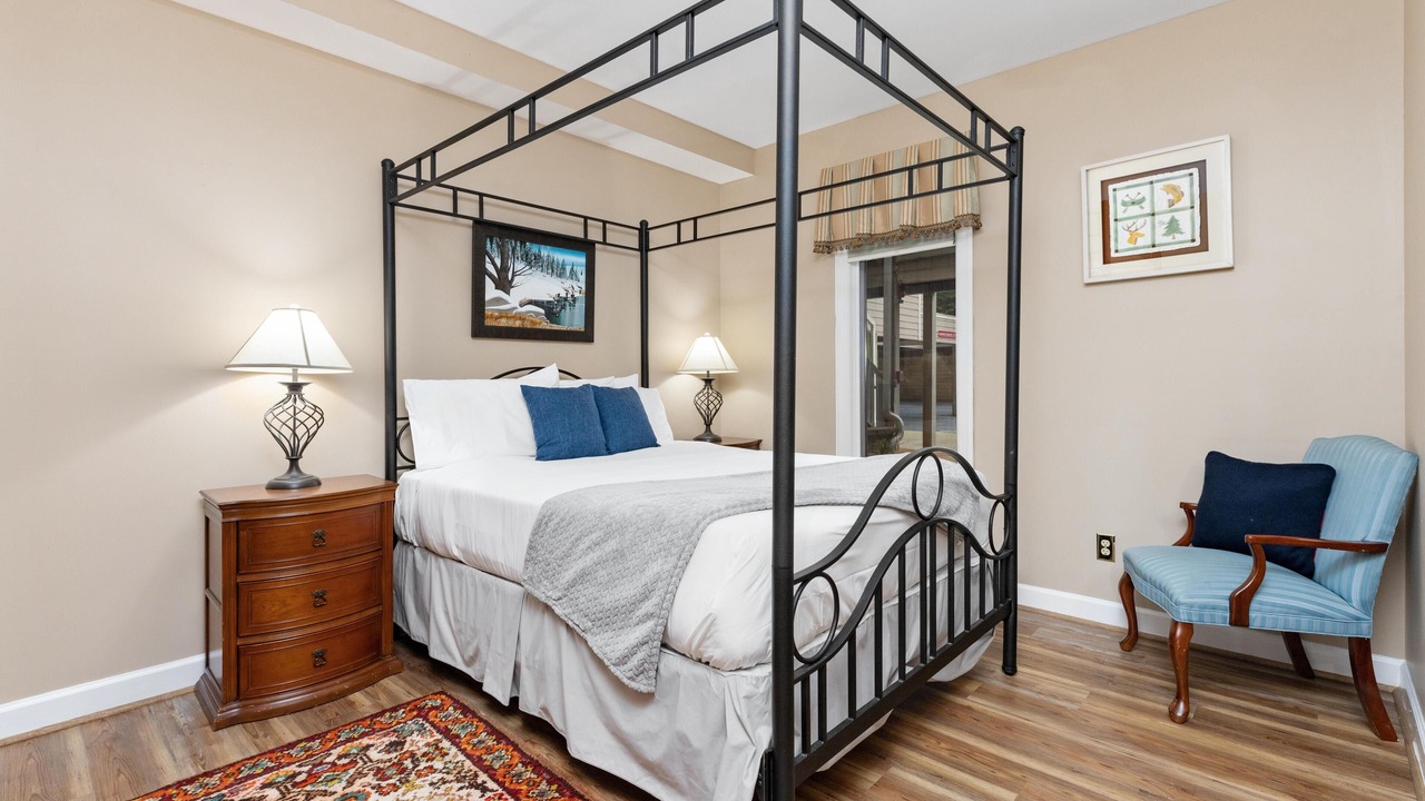 Photo of Bedroom in Chestnut Springs