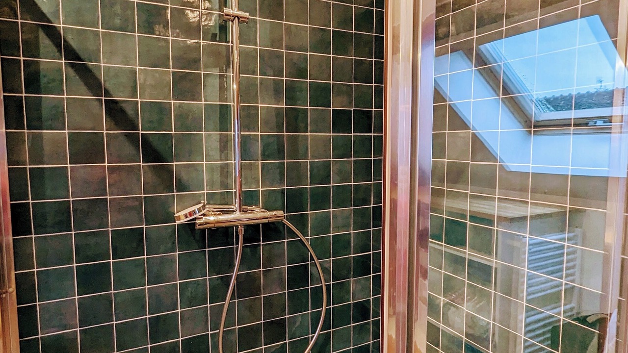 Photo of Bathroom in Coye-la-Foret