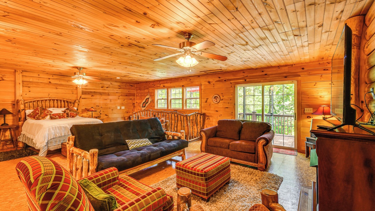 Photo of Bedroom in Rutherfordton
