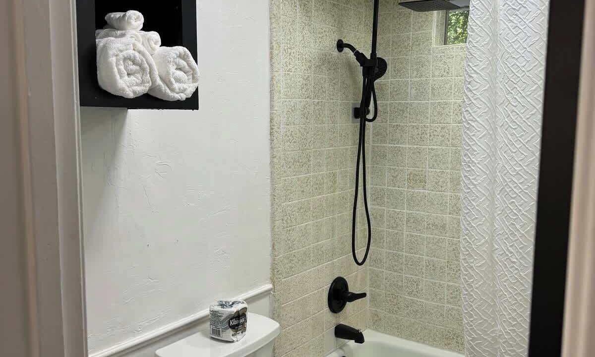 Photo of Bathroom in Duncanville