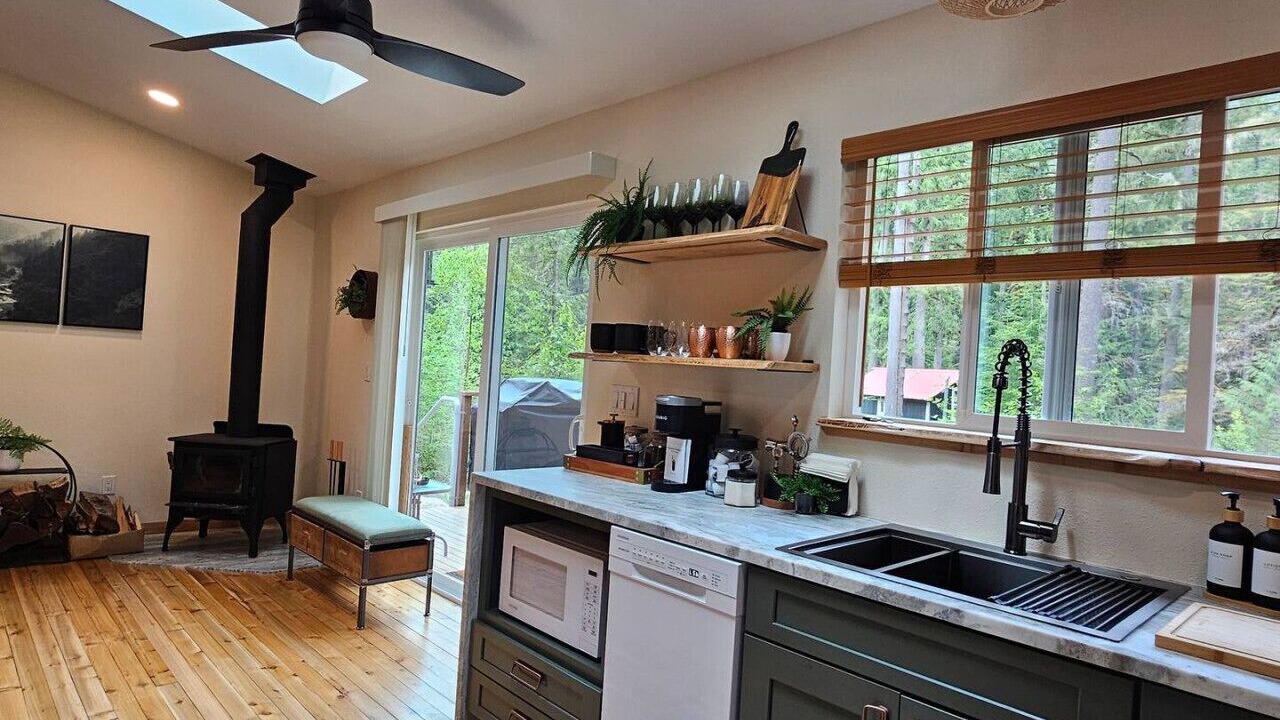 Photo of Kitchen in Marblemount